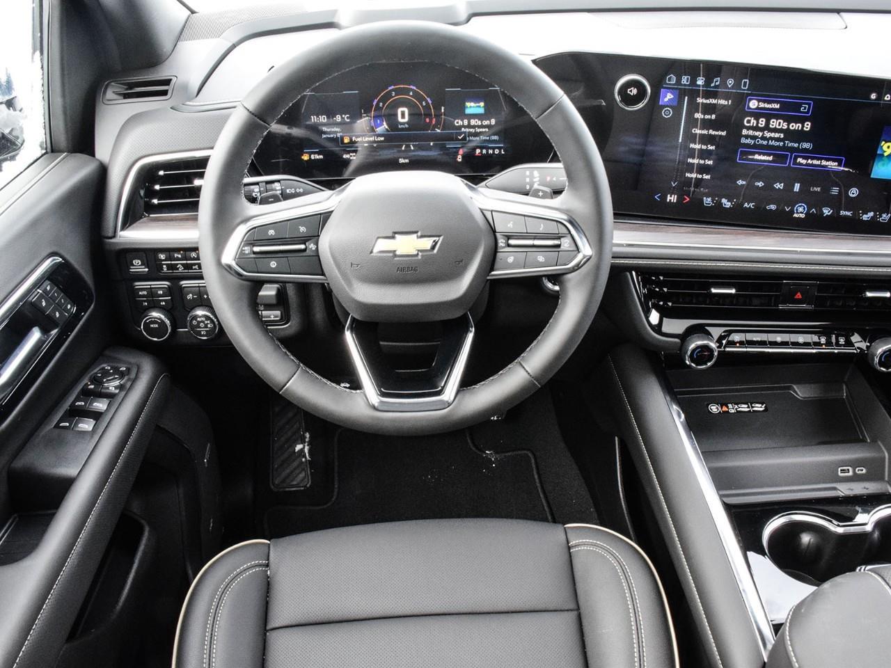 2026 Chevrolet Suburban Premier Photo