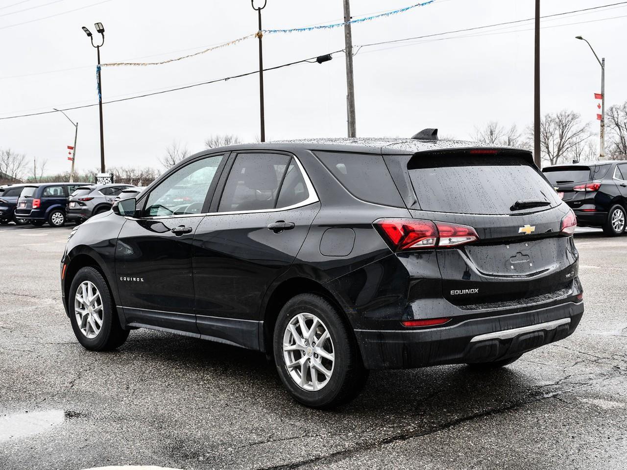 2023 Chevrolet Equinox LT Photo3