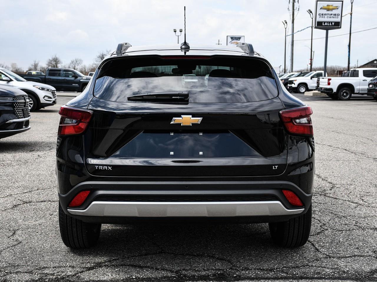 2026 Chevrolet Trax LT Photo4