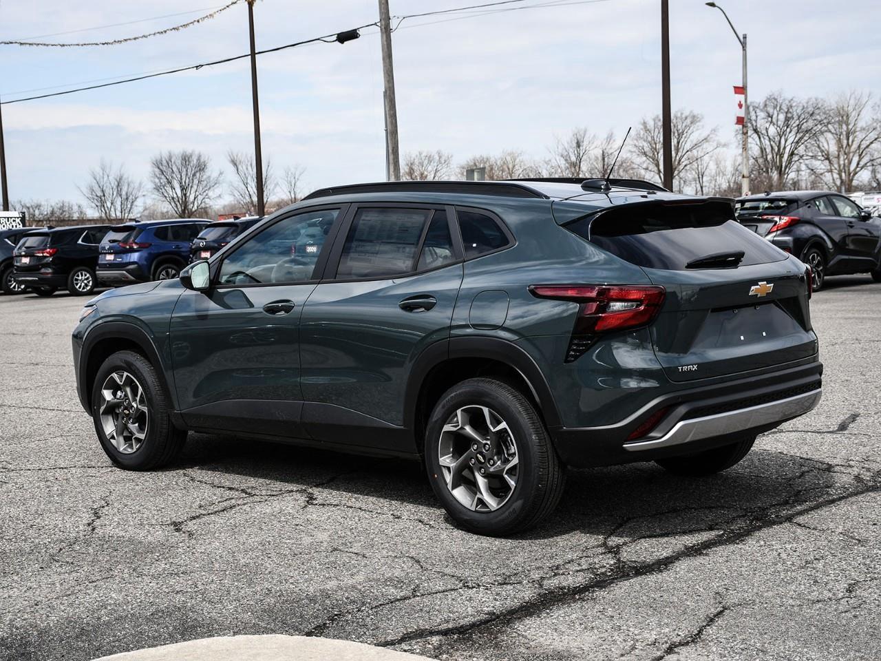 2026 Chevrolet Trax LT Photo3