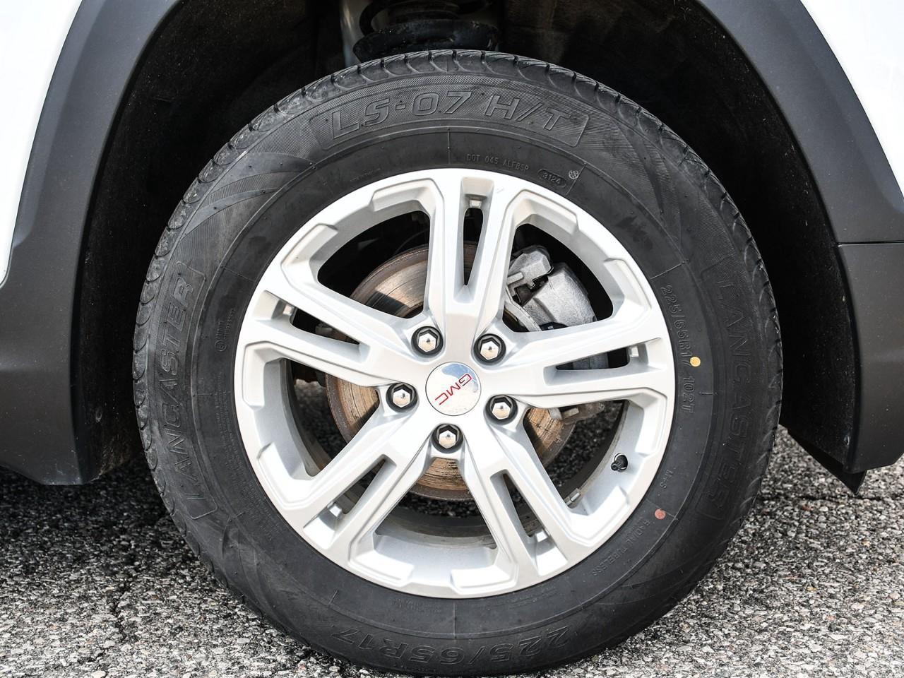 2024 GMC Terrain SLE Photo