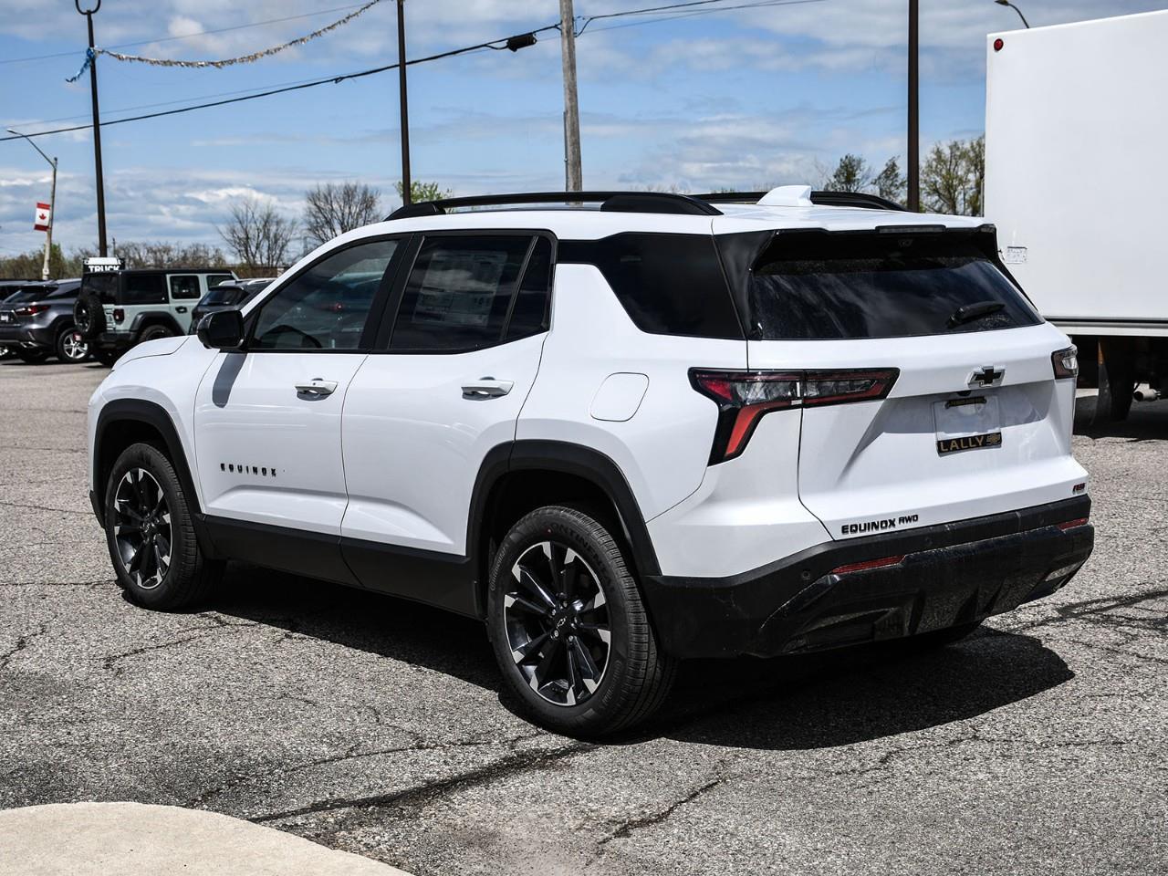 2026 Chevrolet Equinox RS Photo