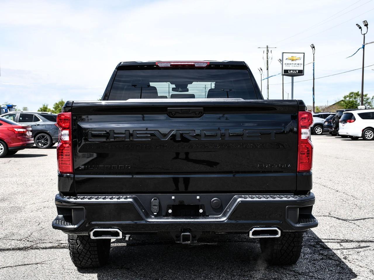 2026 Chevrolet Silverado 1500 Custom Trail Boss Photo4