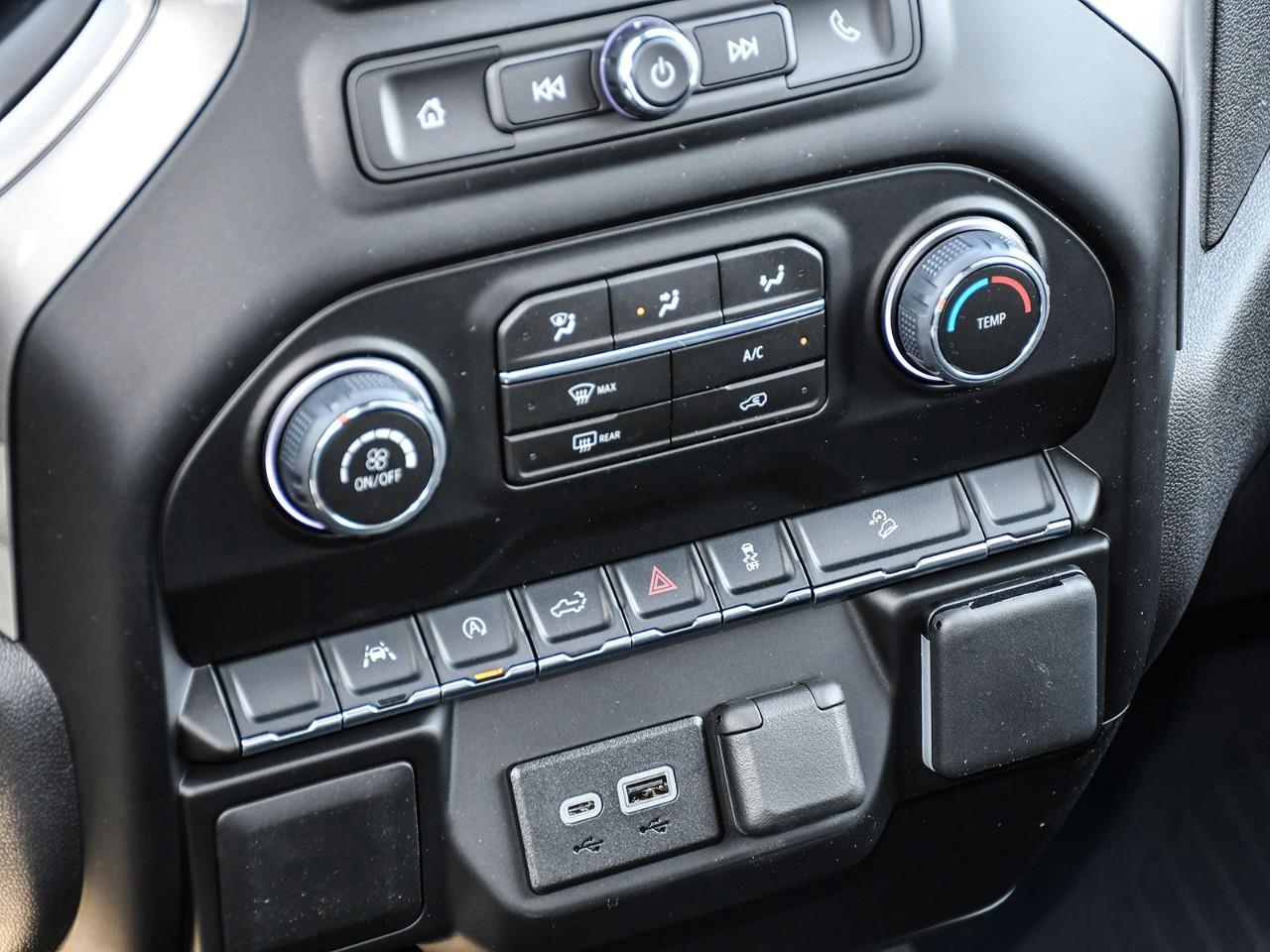 2026 Chevrolet Silverado 1500 Custom Trail Boss Photo