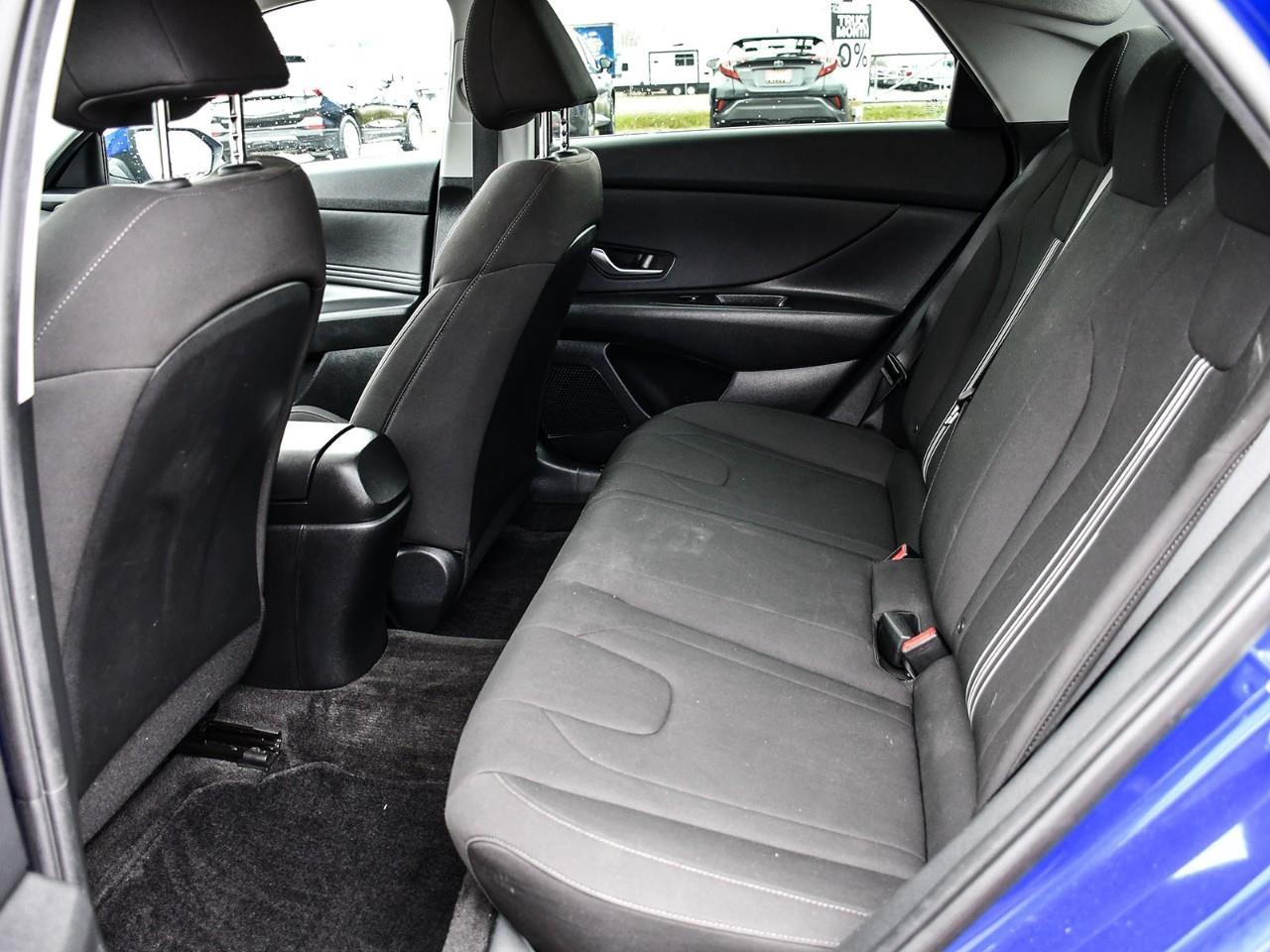 2022 Hyundai Elantra Preferred w/Sun & Tech pkg Photo