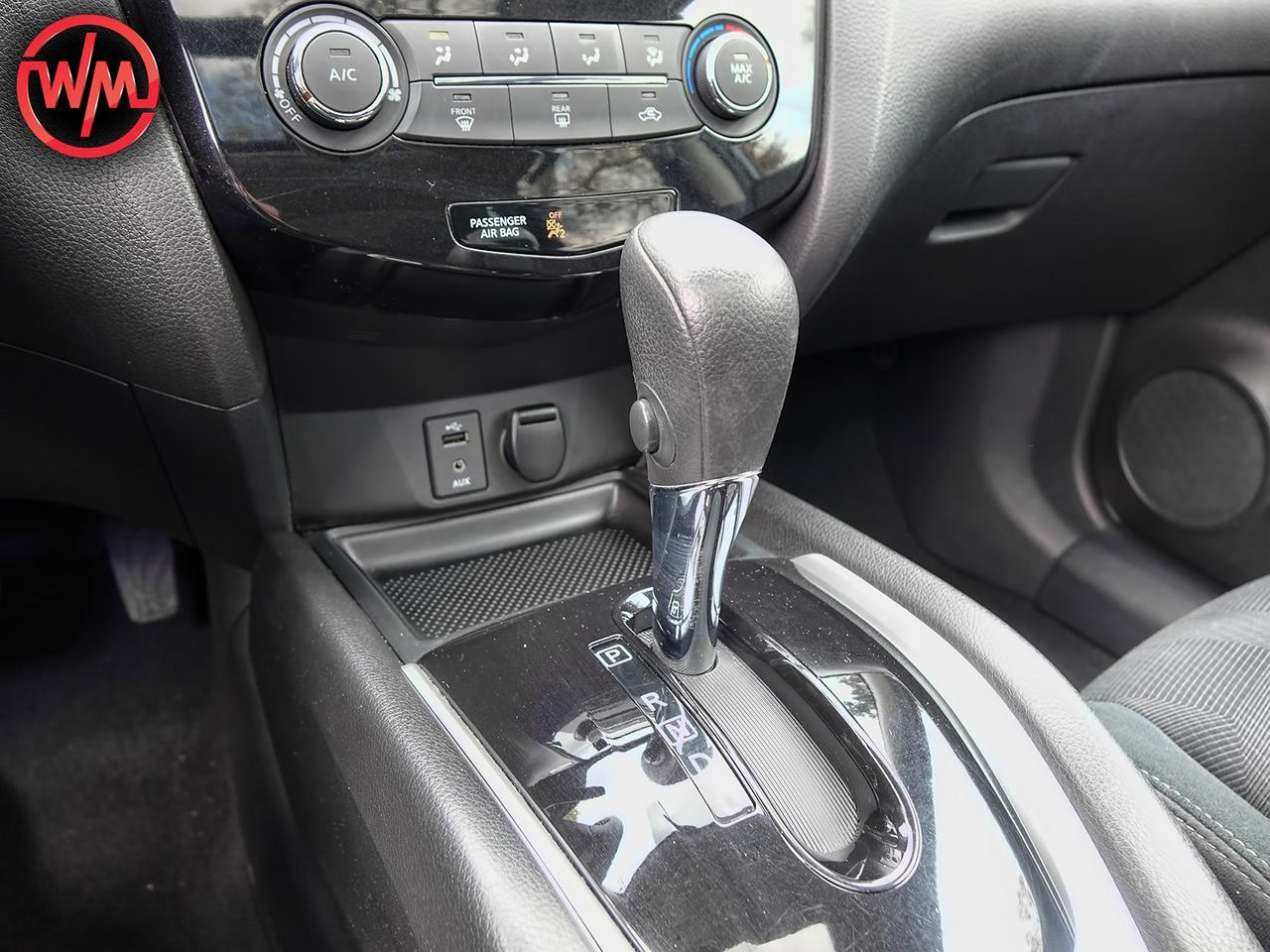 2015 Nissan Rogue SV*AWD*HEATED SEATS*PANROOF*REV-CAM Photo