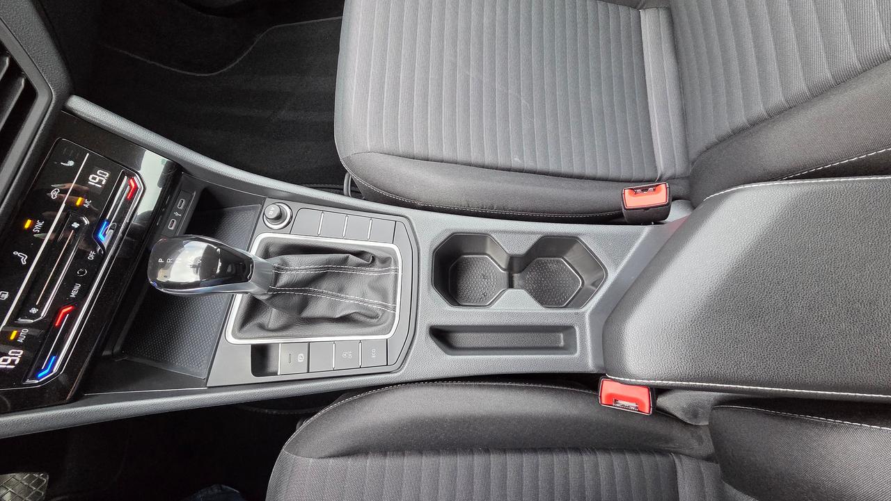 2025 Volkswagen Jetta Trendline Photo