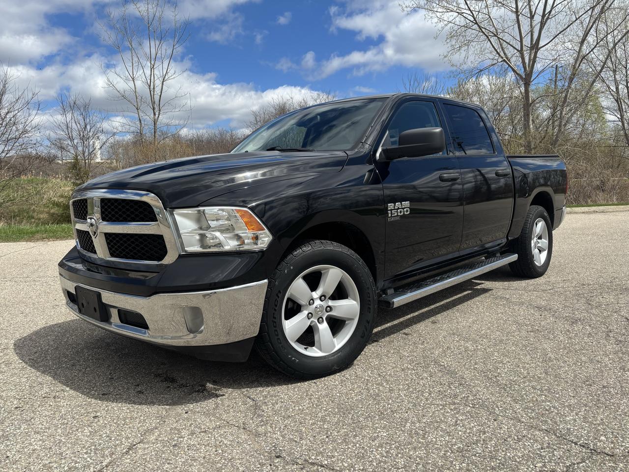 Used 2021 RAM 1500 Classic  for sale in Brantford, ON