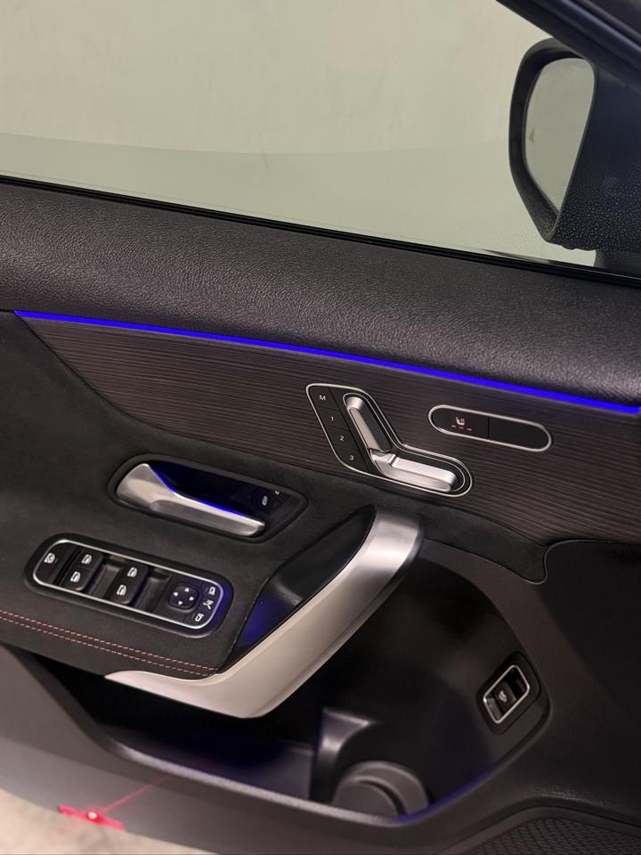 2022 Mercedes-Benz A-Class A 220 Photo