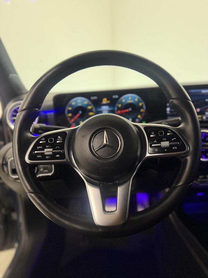 2022 Mercedes-Benz A-Class A 220 Photo