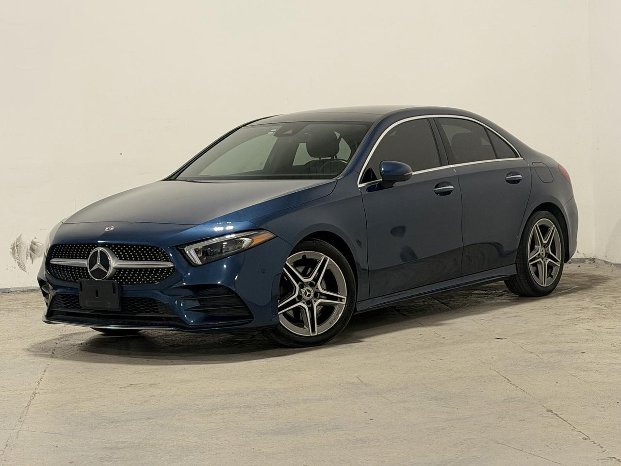 <p><strong>&nbsp;</strong></p><p dir=ltr>AA CANADA INC IS LOCATED AT 5709 Steeles Ave W. North York, ON, M9L1S7. We are a local family dealership established in 2001. We bring all of our customers not only the finest selection of used premium vehicles, but also the most outstanding customer service. WE APPROVE EVERYONE from all different credit ratings! We offer our customers the industries most competitive financing&nbsp;</p><p dir=ltr>We pay top dollar for your trade-in. Taxes and licensing are extra.</p><p dir=ltr>Certification available for an additional $999. * The vehicle is not drivable, not certified, and not e-tested.&nbsp;</p><p dir=ltr>&nbsp;</p><p dir=ltr>We believe everyone deserves to get the best price possible on their new pre-owned vehicle without having to go through uncomfortable negotiations. By constantly monitoring the market and adjusting our prices below the market average you can buy confidently knowing you are getting the best price possible with our no haggle pricing policy! No stress, no pressure.</p><p dir=ltr>As per OMVIC regulations, the vehicle is not certified & not drivable. The certification is included with our client care package as advertised above for only $999 if requested. All our vehicles are in great shape and have been inspected by a licensed mechanic and are available to test drive. HST & Licensing Extra</p><p dir=ltr>&nbsp;WARRANTY: All of our vehicles qualify for extended warranty programs. Let us help you find the right coverage for you and your new car!</p><p dir=ltr>FINANCING: We can assist anyone concerned with getting approved for their new car. No credit? New to the country? Bankruptcy? Consumer proposal? Collections? You dont have to have the best credit to finance a vehicle. Give our financing credit experts a chance to get you approved and start rebuilding your credit today by financing a vehicle from AA Canada Inc. On the spot financing, and instant approvals.</p><p dir=ltr>Advertised price applies to financed purchases. Cash purchases are subject to an additional $2,000. Taxes and licensing are extra.</p><p dir=ltr>&nbsp;</p>