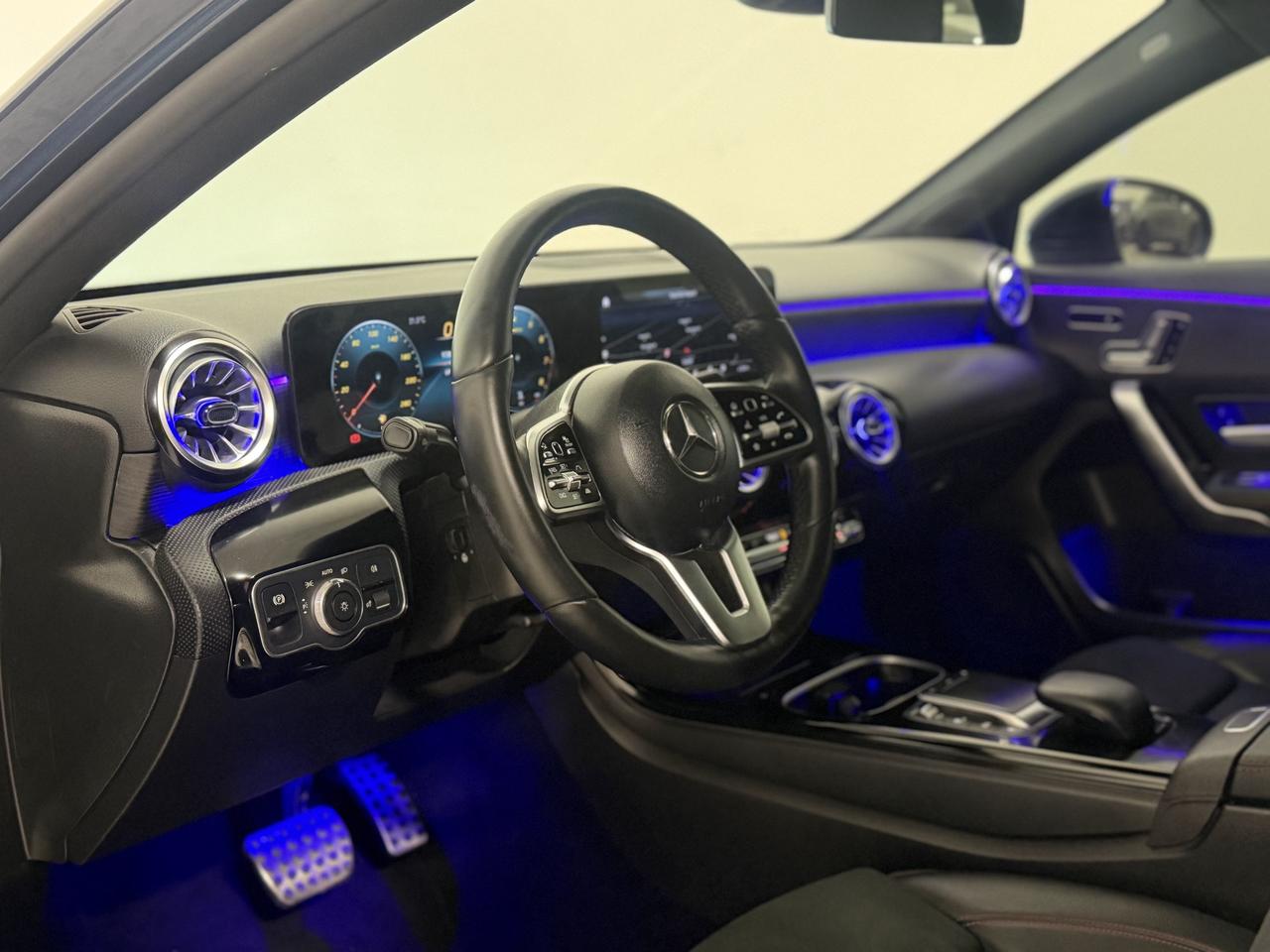2022 Mercedes-Benz A-Class A 220 Photo
