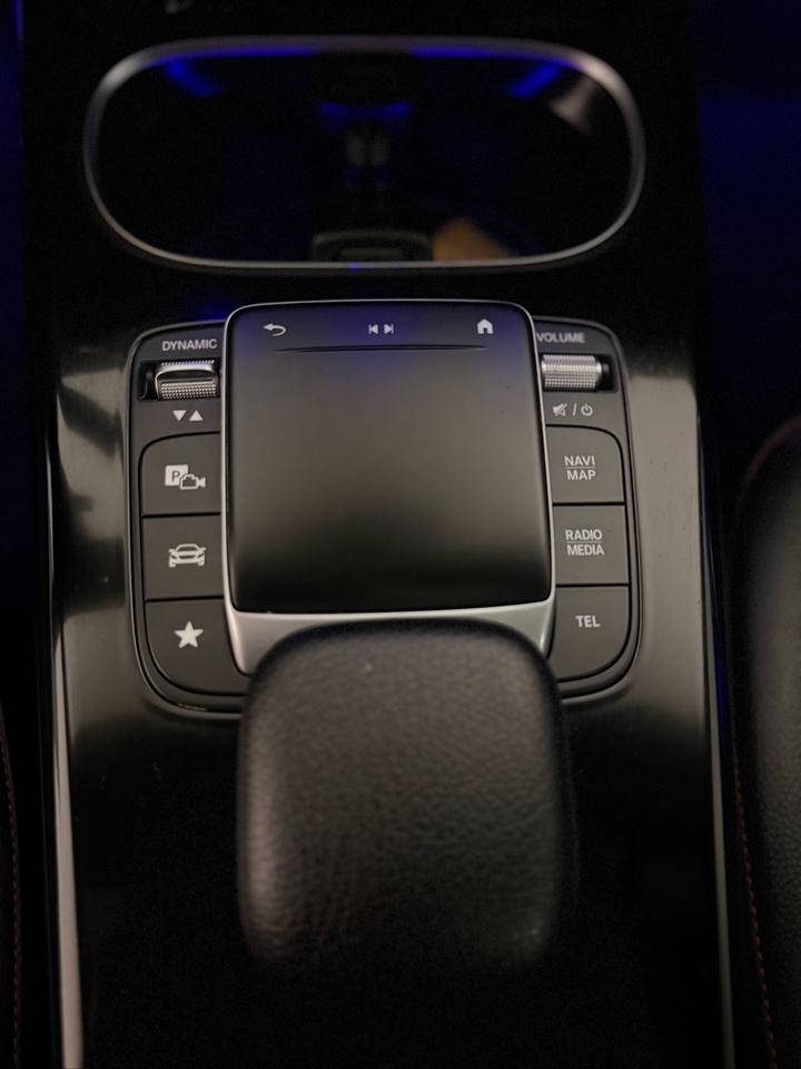 2022 Mercedes-Benz A-Class A 220 Photo