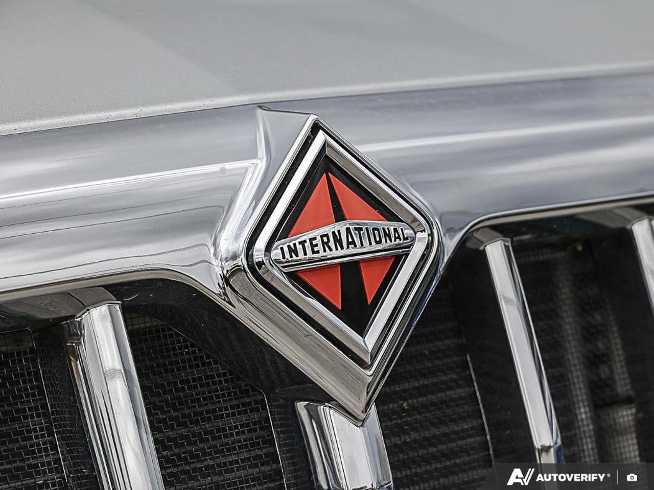 2023 International CV515 undefined, LOW KM'S, 4X4, ALUMINUM HYDROLIC BOX, Photo