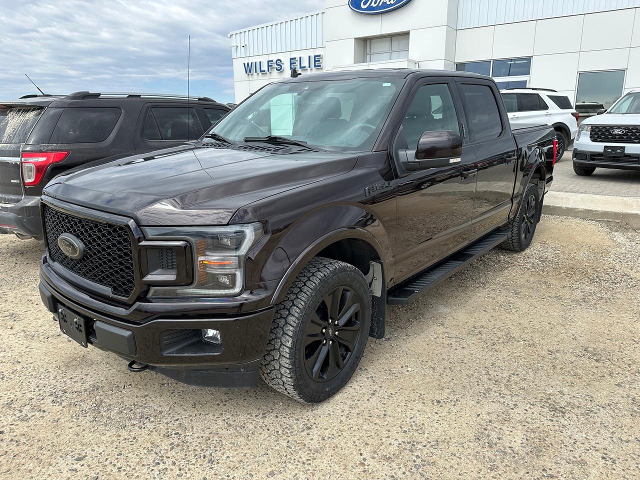 2020 Ford F-150 Lariat Photo2