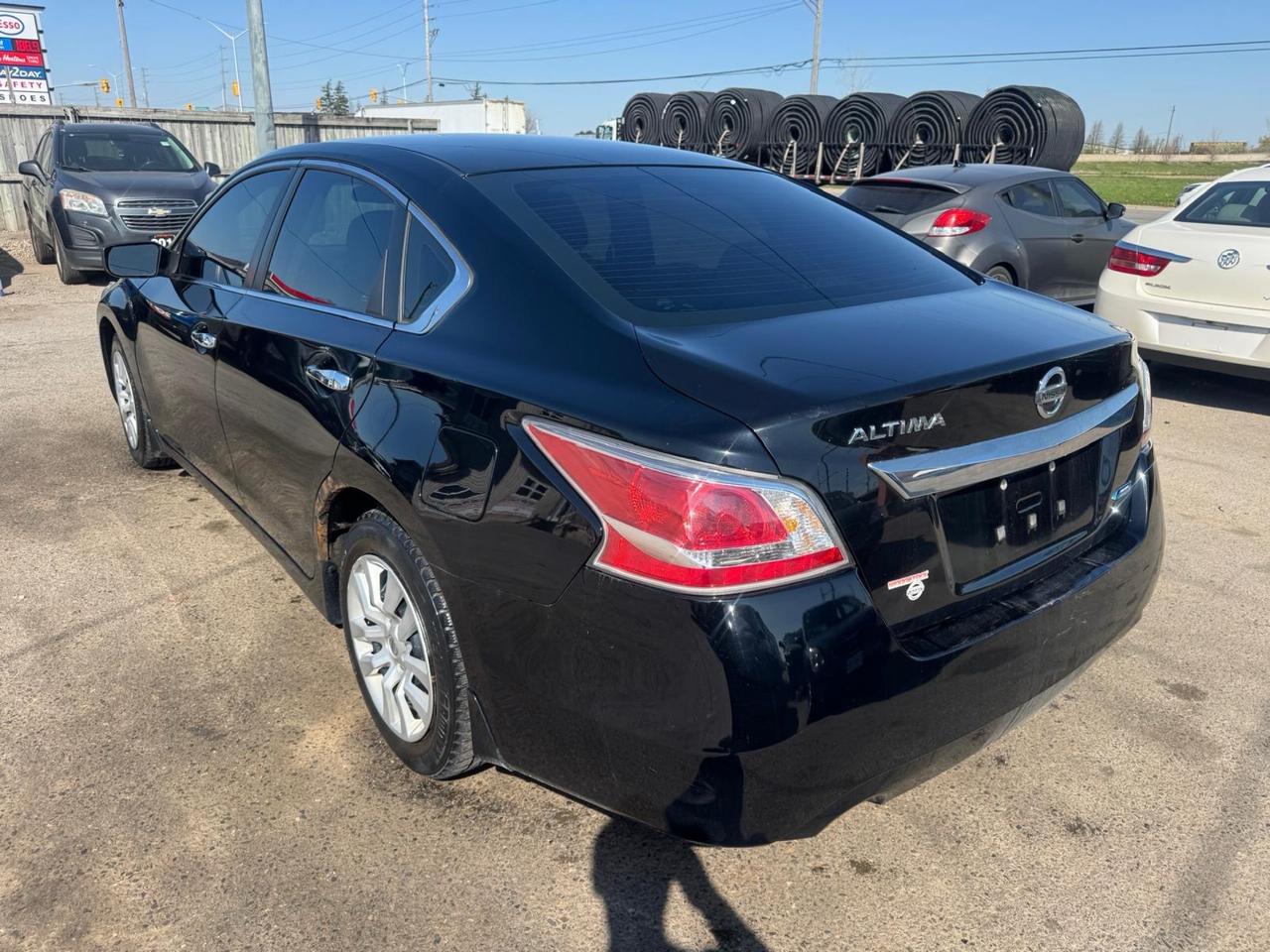 2015 Nissan Altima 2.5 S, DRIVES GREAT, WELL MAINTAINED, AS IS Photo2