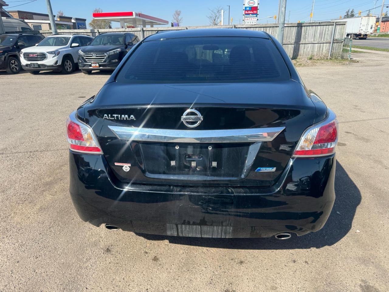 2015 Nissan Altima 2.5 S, DRIVES GREAT, WELL MAINTAINED, AS IS Photo3