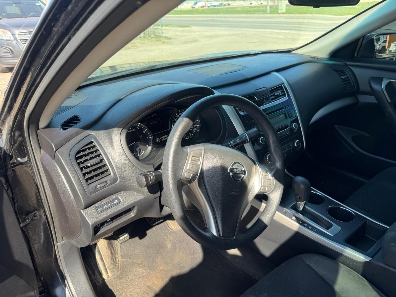 2015 Nissan Altima 2.5 S, DRIVES GREAT, WELL MAINTAINED, AS IS Photo