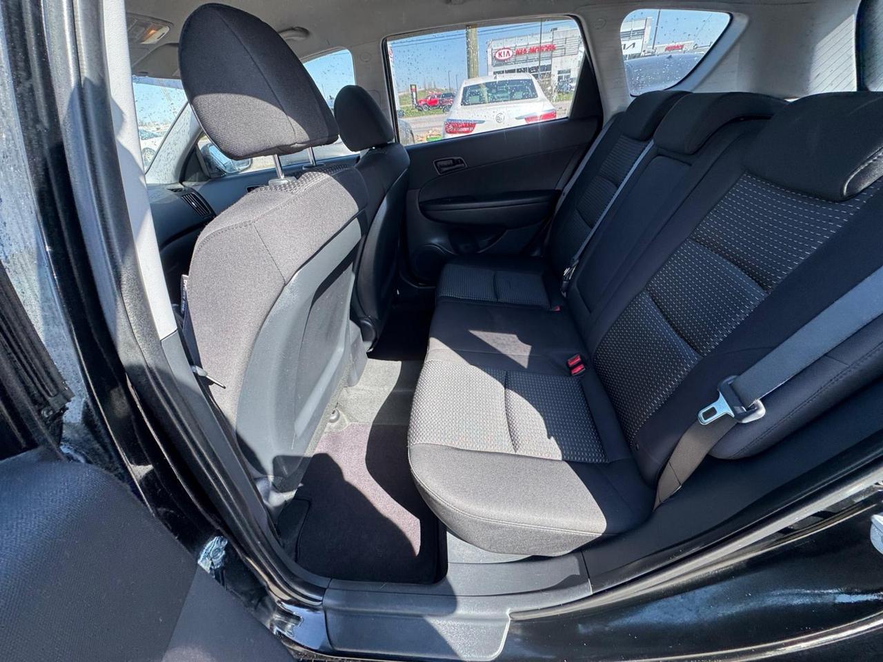 2010 Hyundai Elantra Touring GL, ONE OWNER, NO ACCIDENTS, ONLY 87KMS, CERT Photo