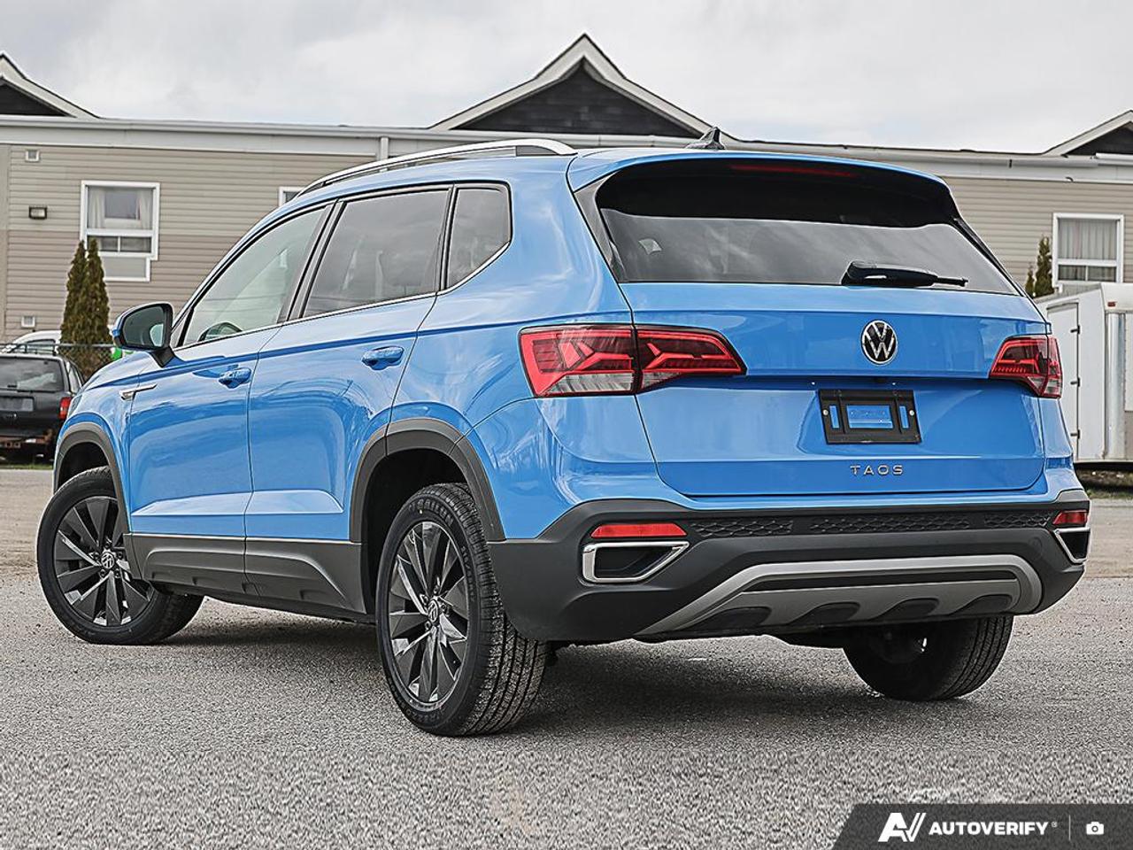 2024 Volkswagen Taos Comfortline, REMOTE START, PANO, H/SEATS & H/S.W - Photo #4