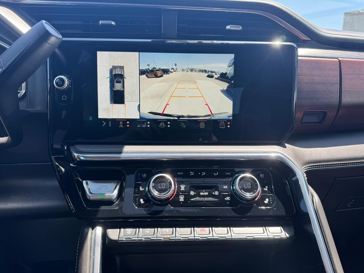 2025 GMC Sierra 2500 Denali Ultimate Duramax Diesel Photo