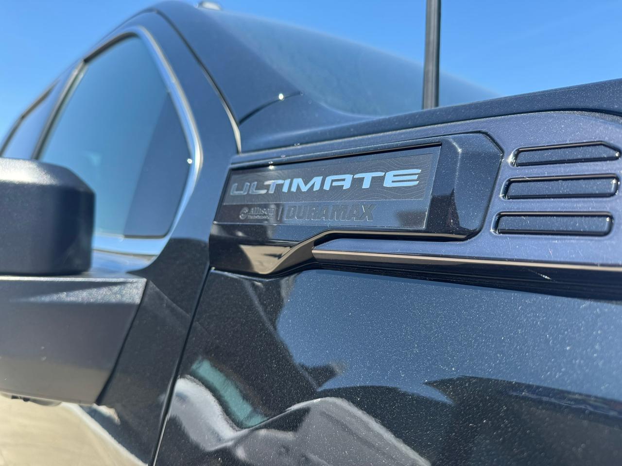 2025 GMC Sierra 2500 Denali Ultimate Duramax Diesel Photo