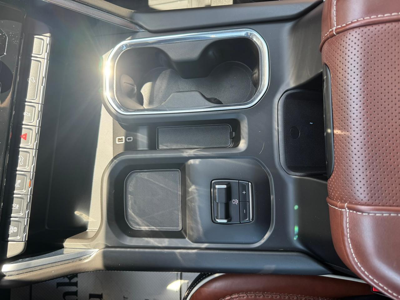 2025 GMC Sierra 2500 Denali Ultimate Duramax Diesel Photo