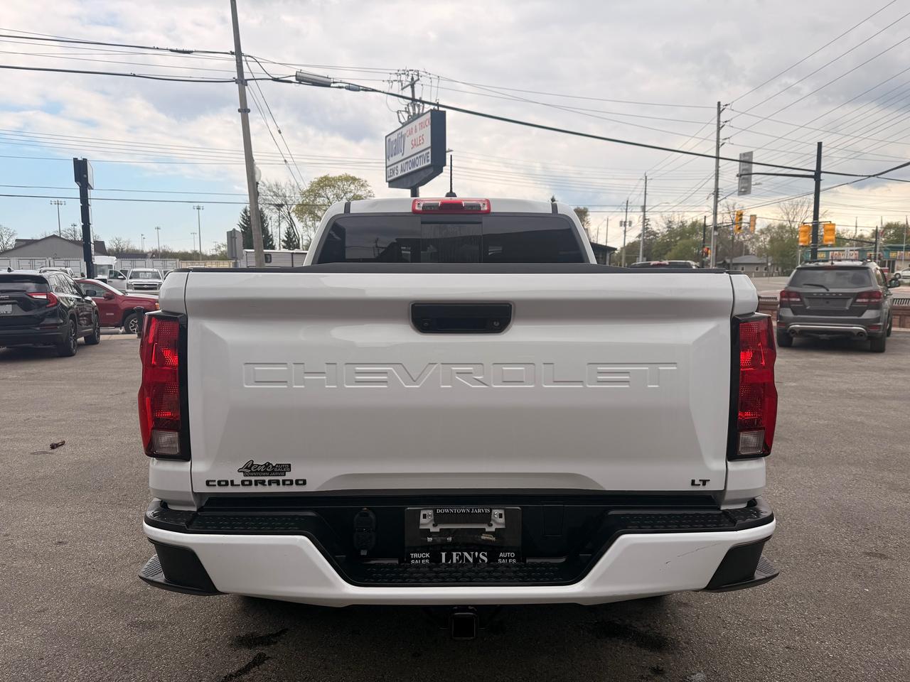 2024 Chevrolet Colorado 4WD LT Photo