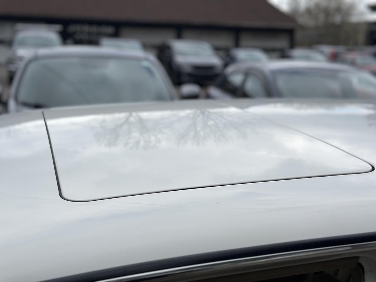 1985 Mercedes-Benz E-Class 300 Photo