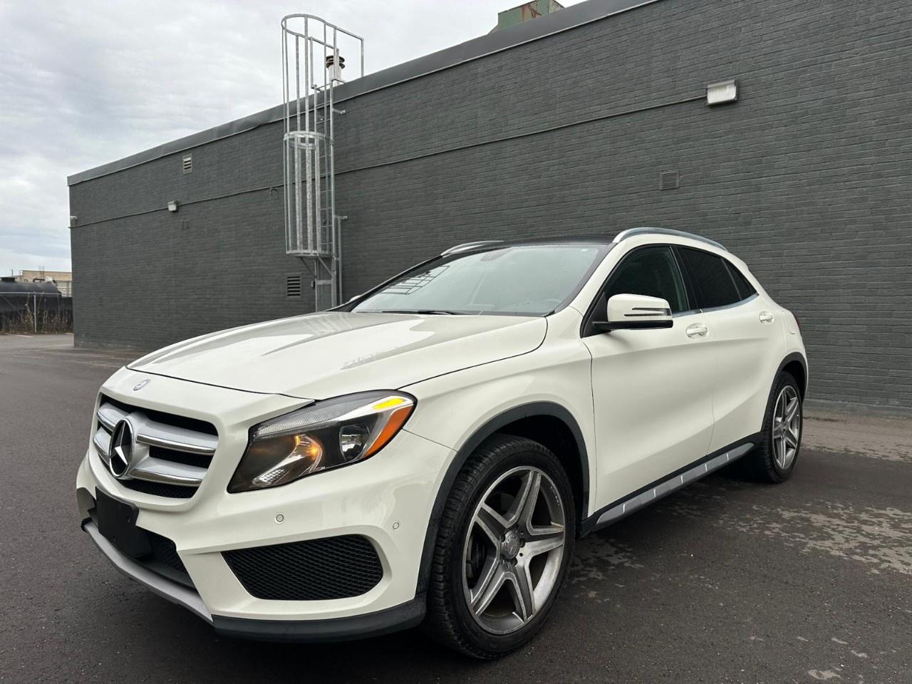 2015 Mercedes-Benz GLA-Class GLA 250 SUV Photo