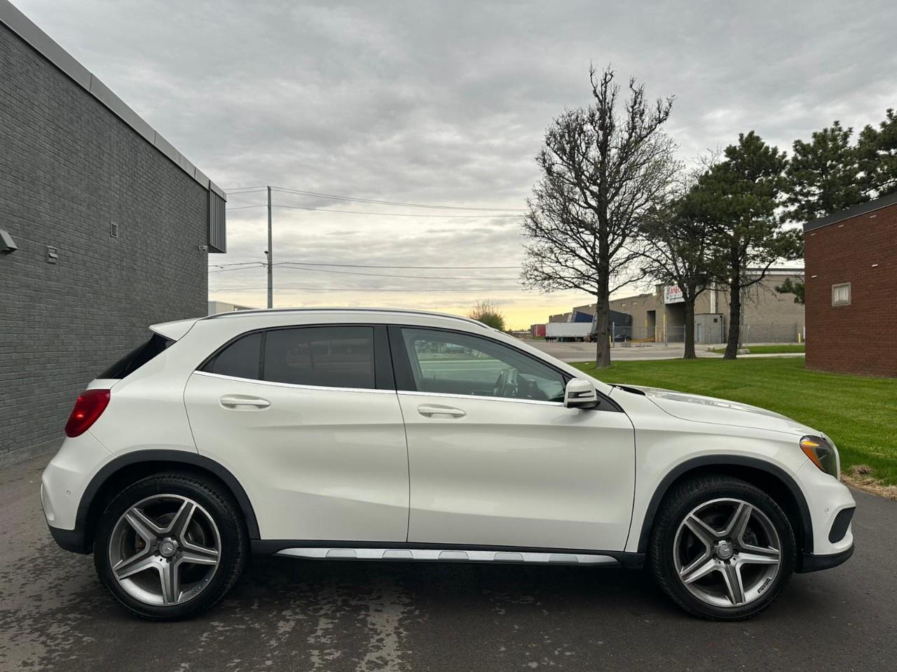2015 Mercedes-Benz GLA-Class GLA 250 SUV Photo4