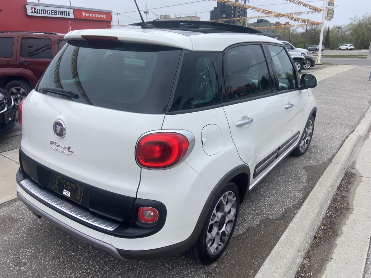 2014 Fiat 500L Trekking Photo