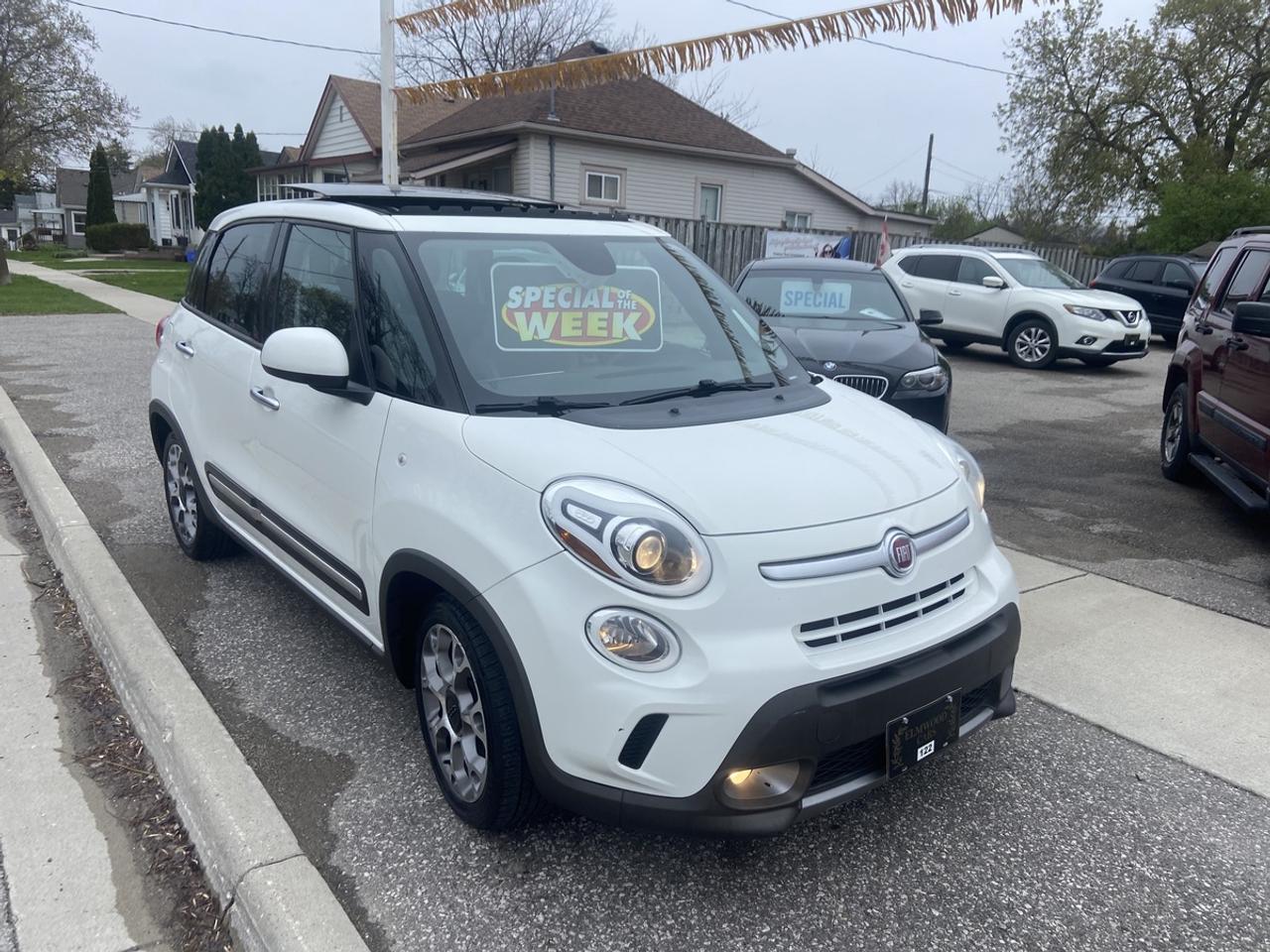 2014 Fiat 500L Trekking Photo