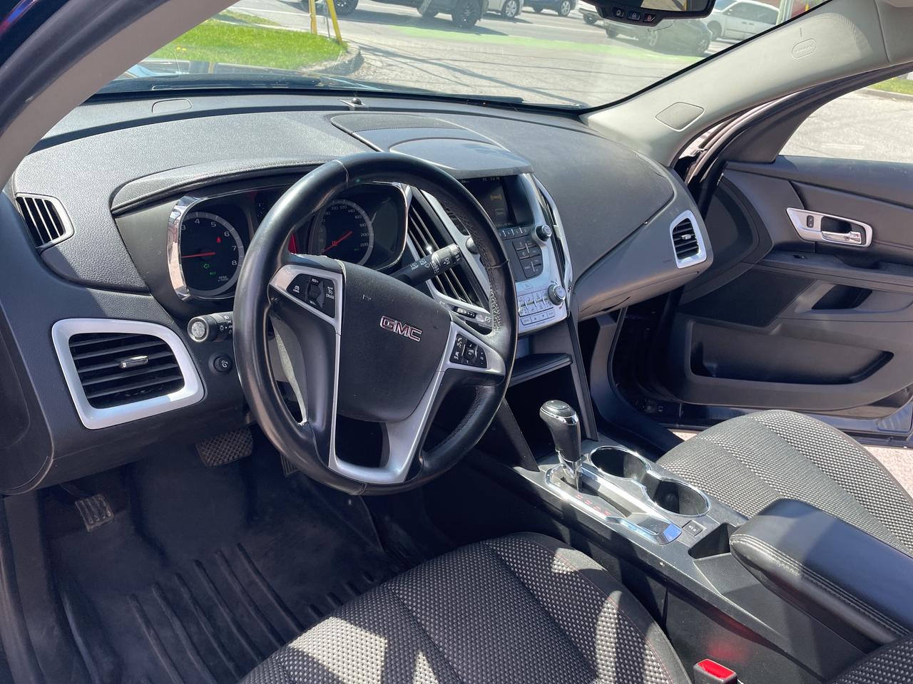 2017 GMC Terrain SLE Photo