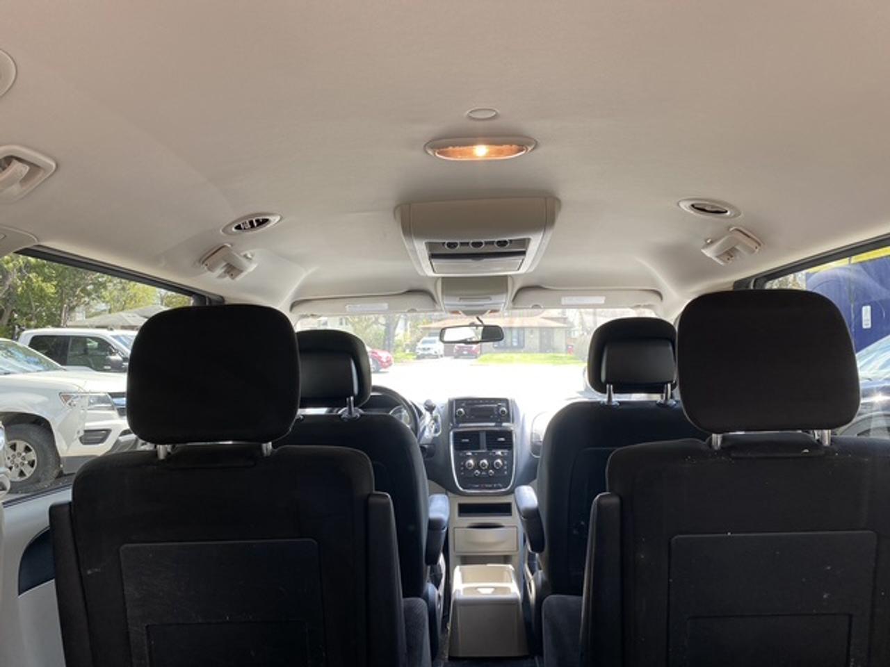2015 Dodge Grand Caravan SXT Photo