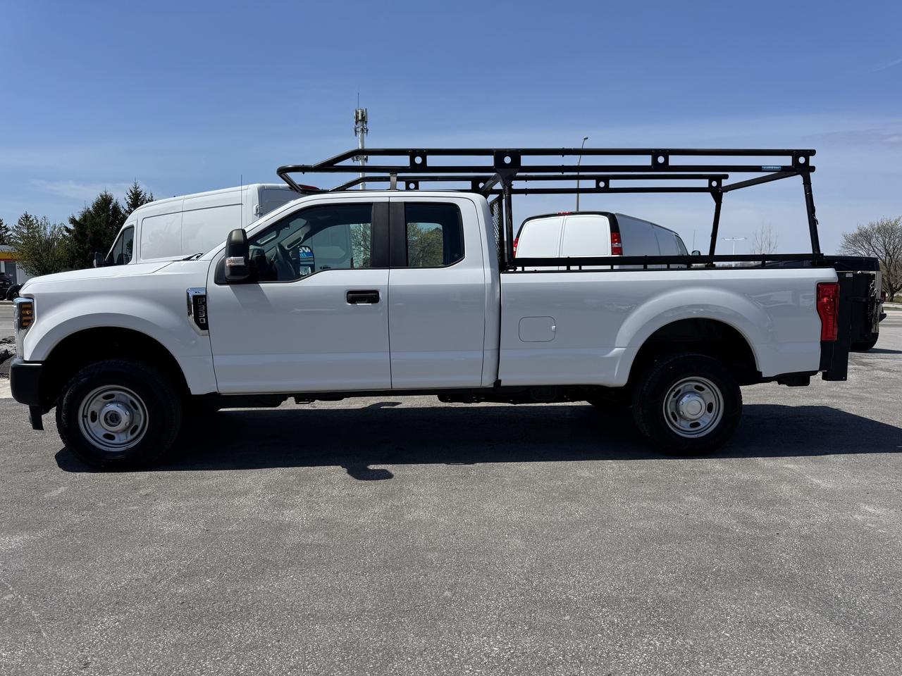 2019 Ford F-350 XL 4WD SuperCab 6.75 Ft Box Photo