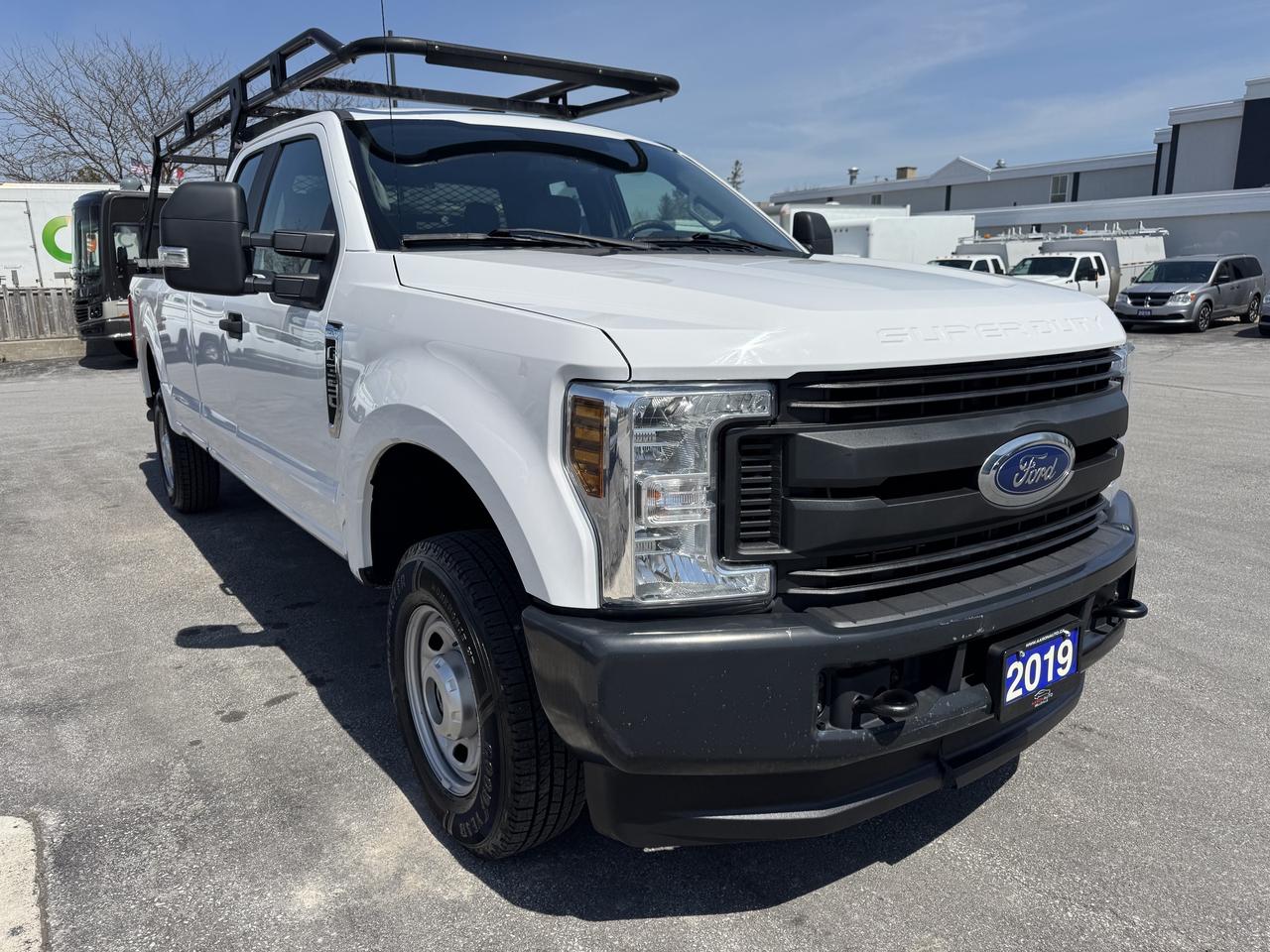 2019 Ford F-350 XL 4WD SuperCab 6.75 Ft Box Photo