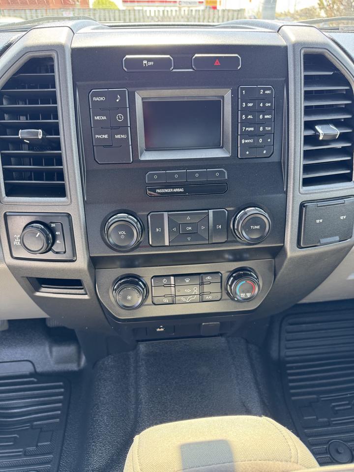 2019 Ford F-350 XL 4WD SuperCab 6.75 Ft Box Photo