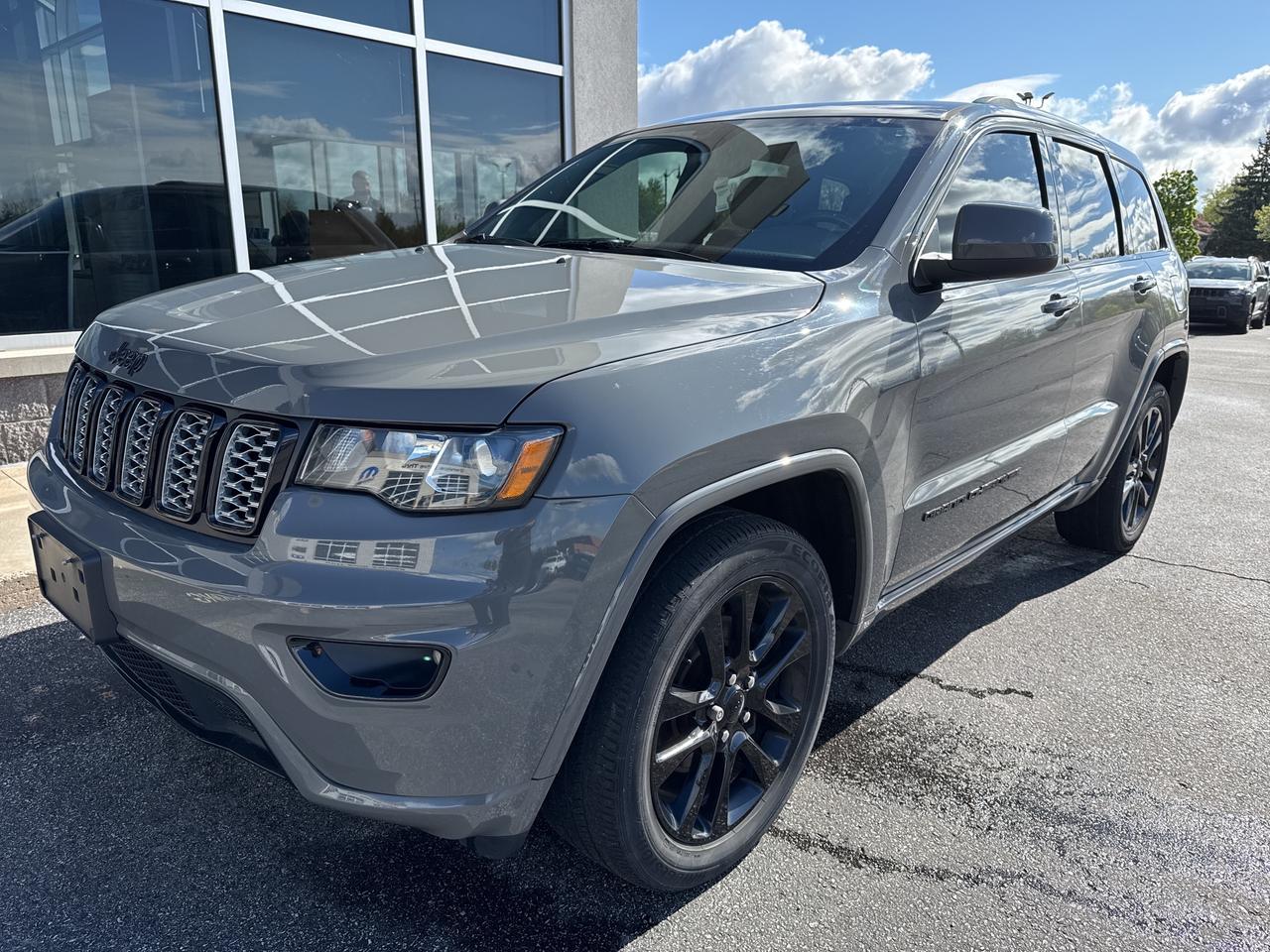 2019 Jeep Grand Cherokee Altitude Photo