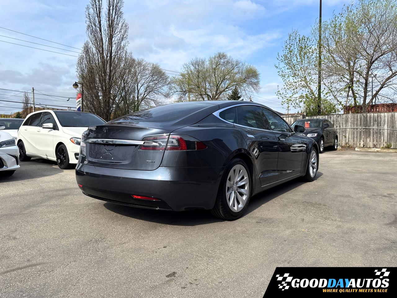 2017 Tesla Model S 75D FSD CLEAN CARFAX BRAND NEW TIRES MINT CONDITIN Photo