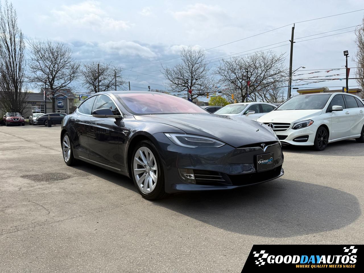 2017 Tesla Model S 75D FSD CLEAN CARFAX BRAND NEW TIRES MINT CONDITIN Photo