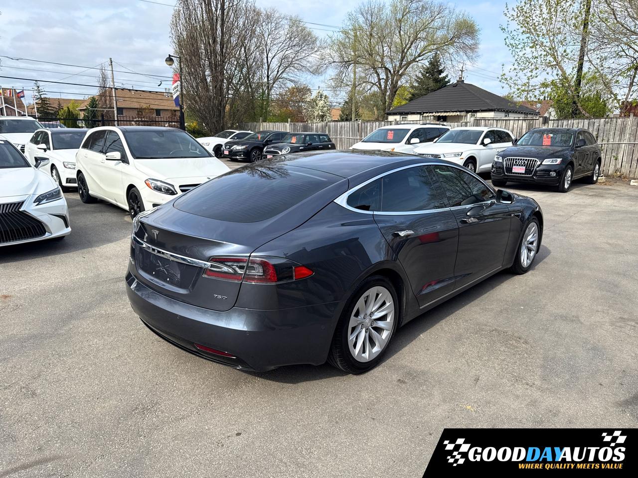2017 Tesla Model S 75D FSD CLEAN CARFAX BRAND NEW TIRES MINT CONDITIN Photo