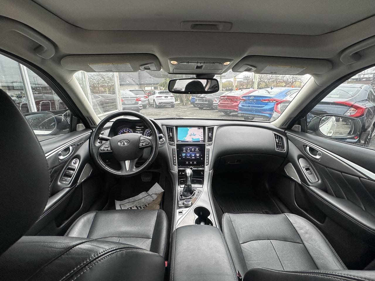 2017 Infiniti Q50 Premium Photo