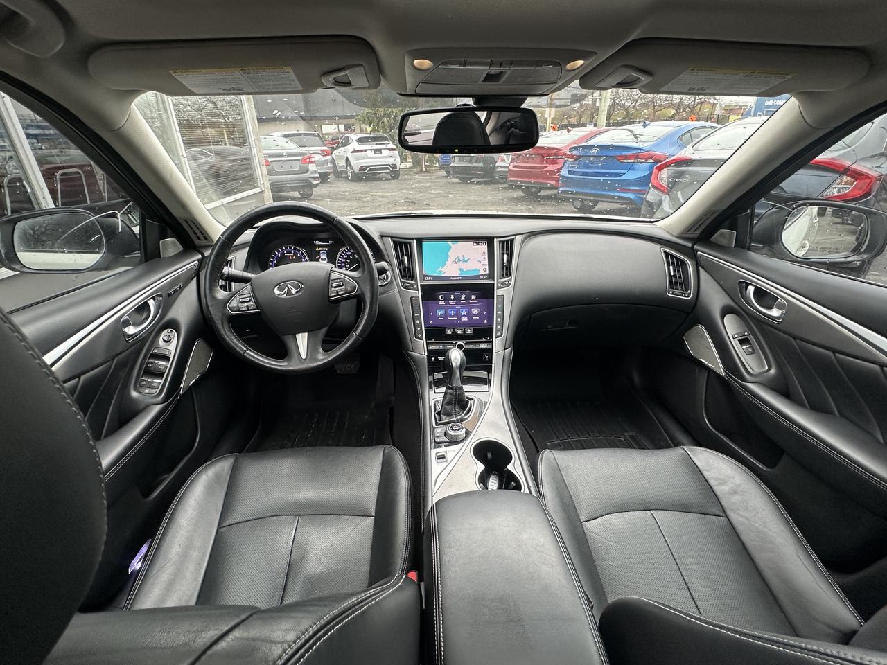 2017 Infiniti Q50 Premium Photo