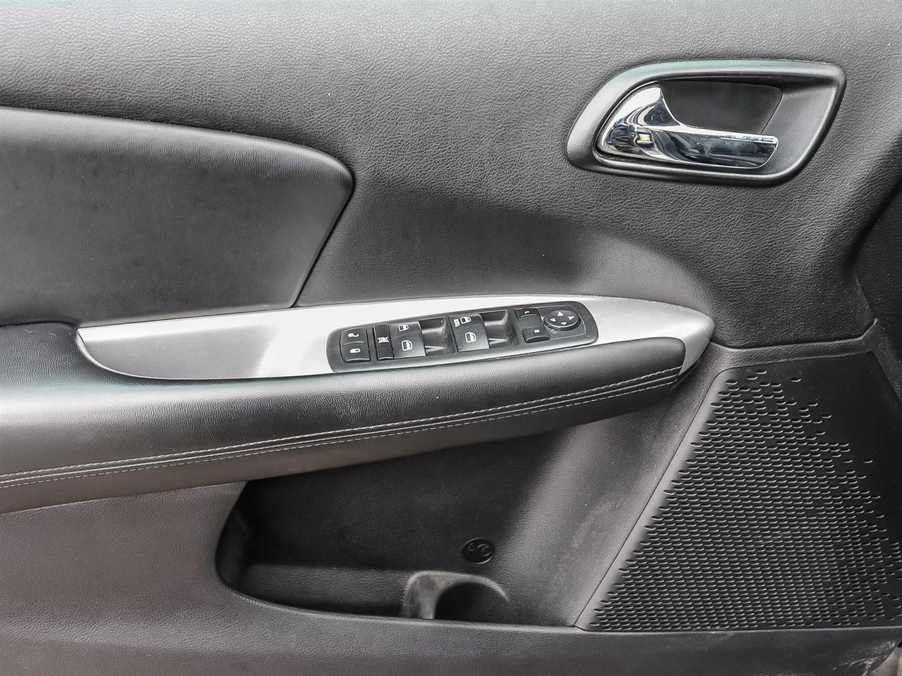 2015 Dodge Journey SE Plus Photo