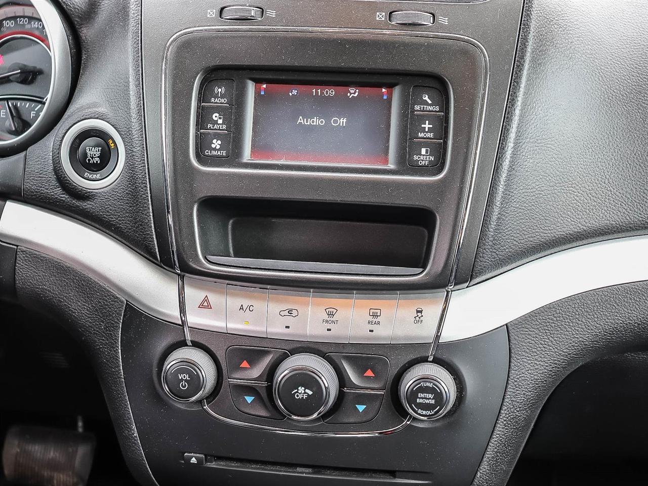 2015 Dodge Journey SE Plus Photo