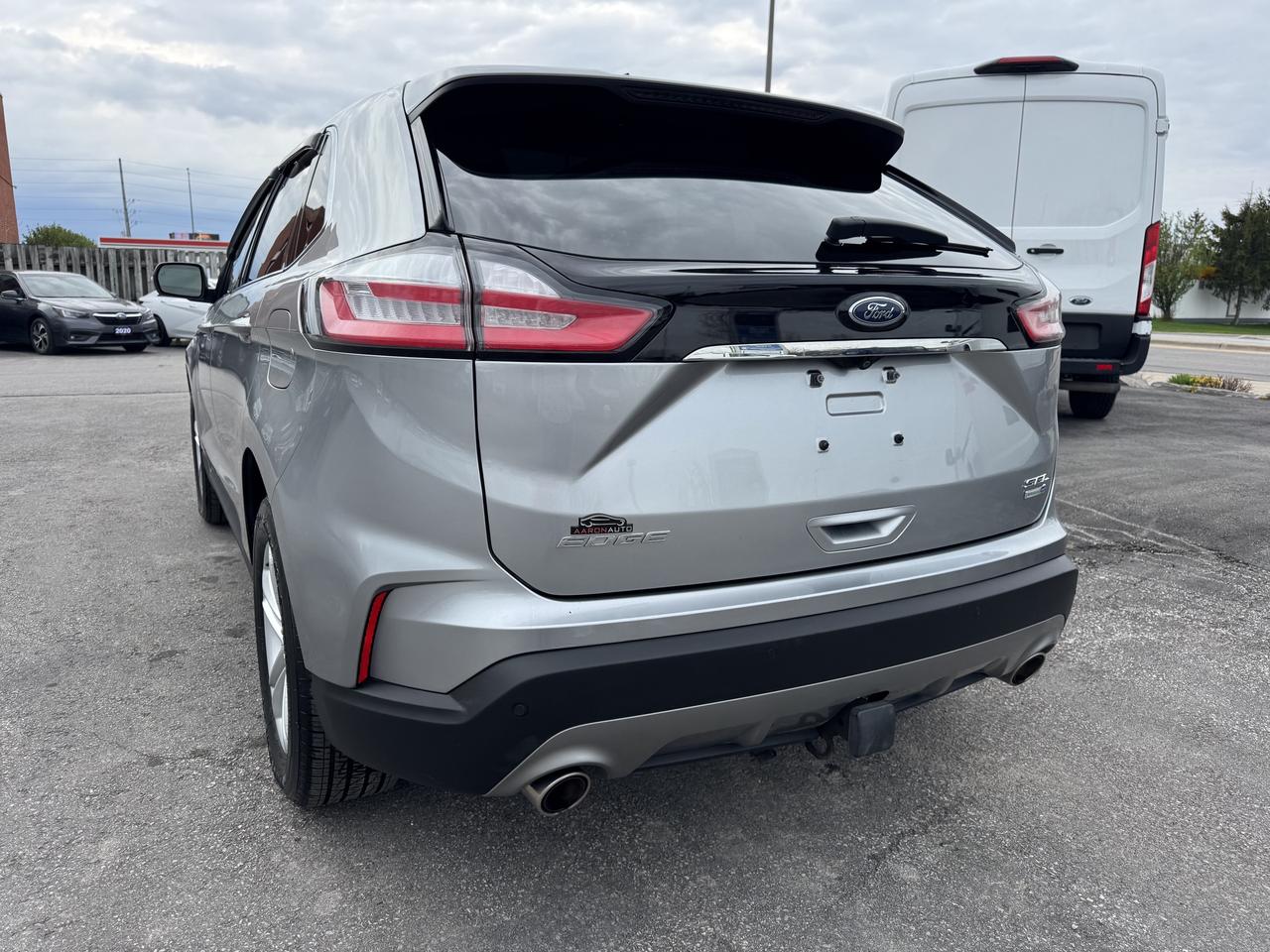2020 Ford Edge SEL AWD Photo
