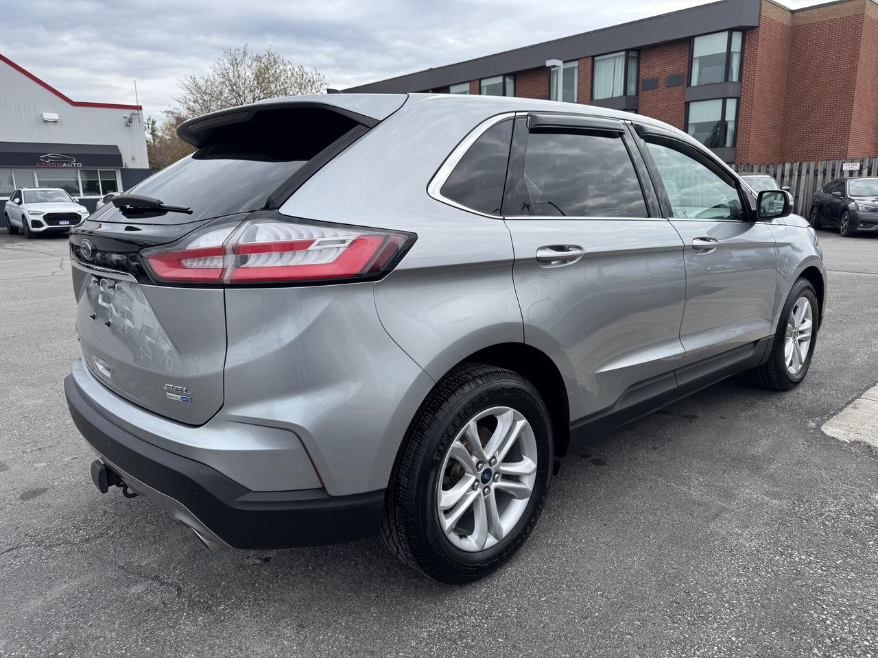 2020 Ford Edge SEL AWD Photo