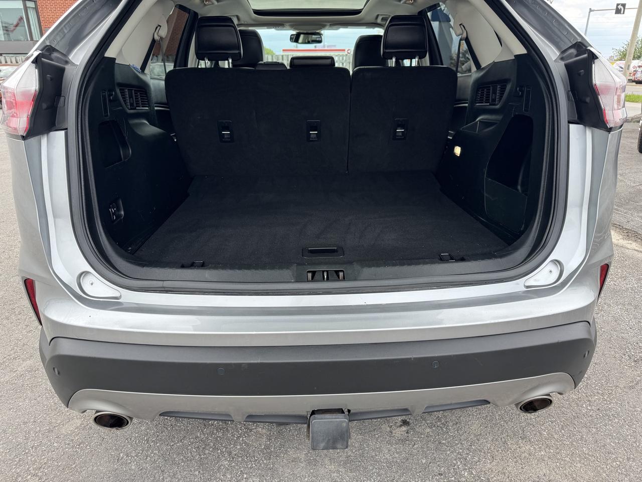 2020 Ford Edge SEL AWD Photo
