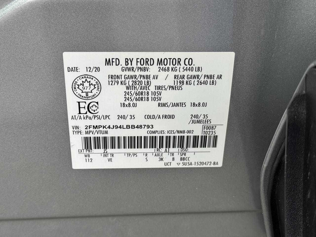 2020 Ford Edge SEL AWD Photo